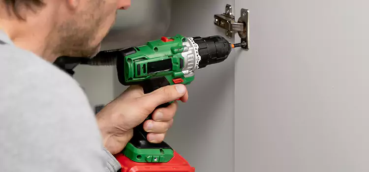 Commercial Door Hinge Repair South Laurel