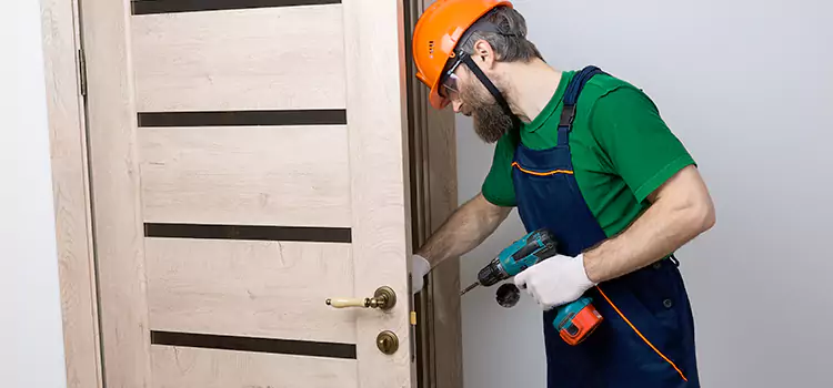 Replace Internal Door Handle with Lock South Laurel