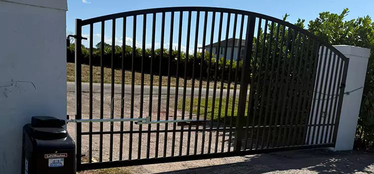 Driveway Fence Repair South Laurel
